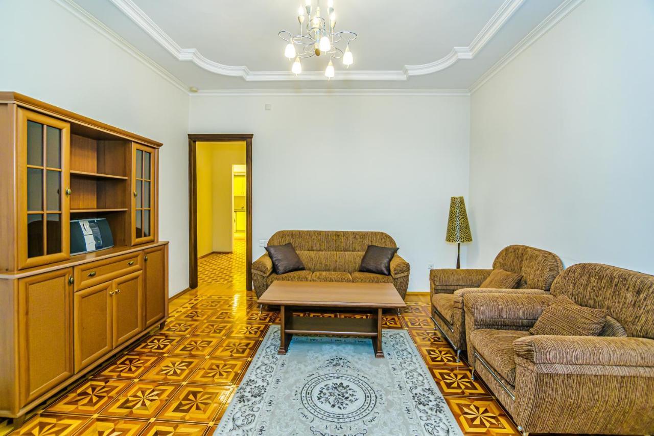 באקו Apartment Sweet מראה חיצוני תמונה