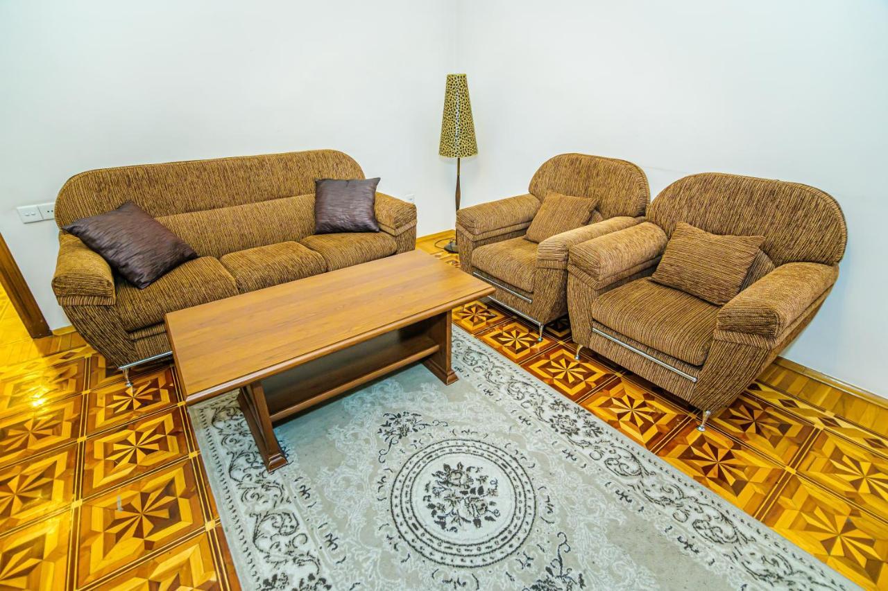 באקו Apartment Sweet מראה חיצוני תמונה
