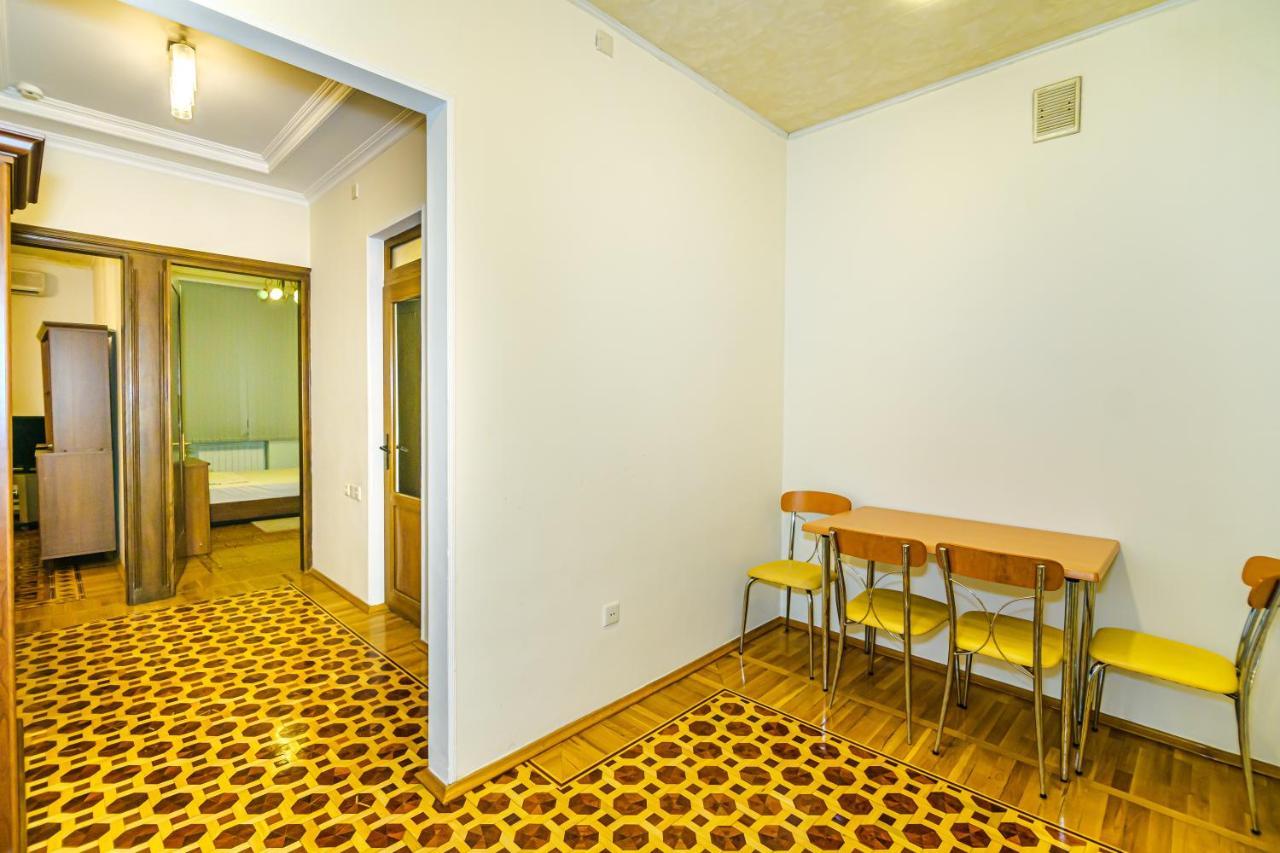 באקו Apartment Sweet מראה חיצוני תמונה