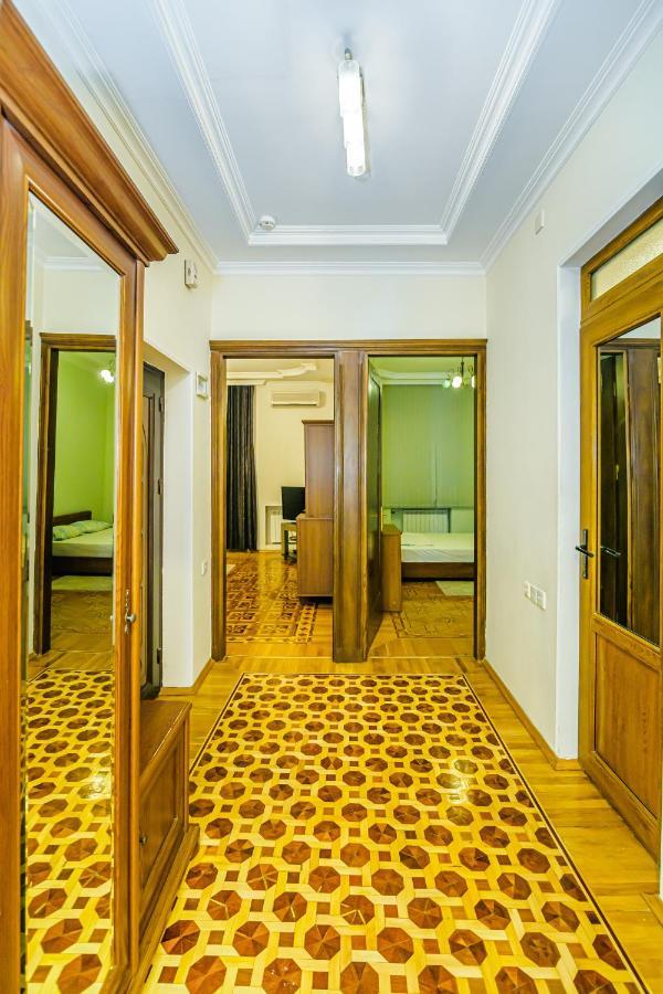 באקו Apartment Sweet מראה חיצוני תמונה