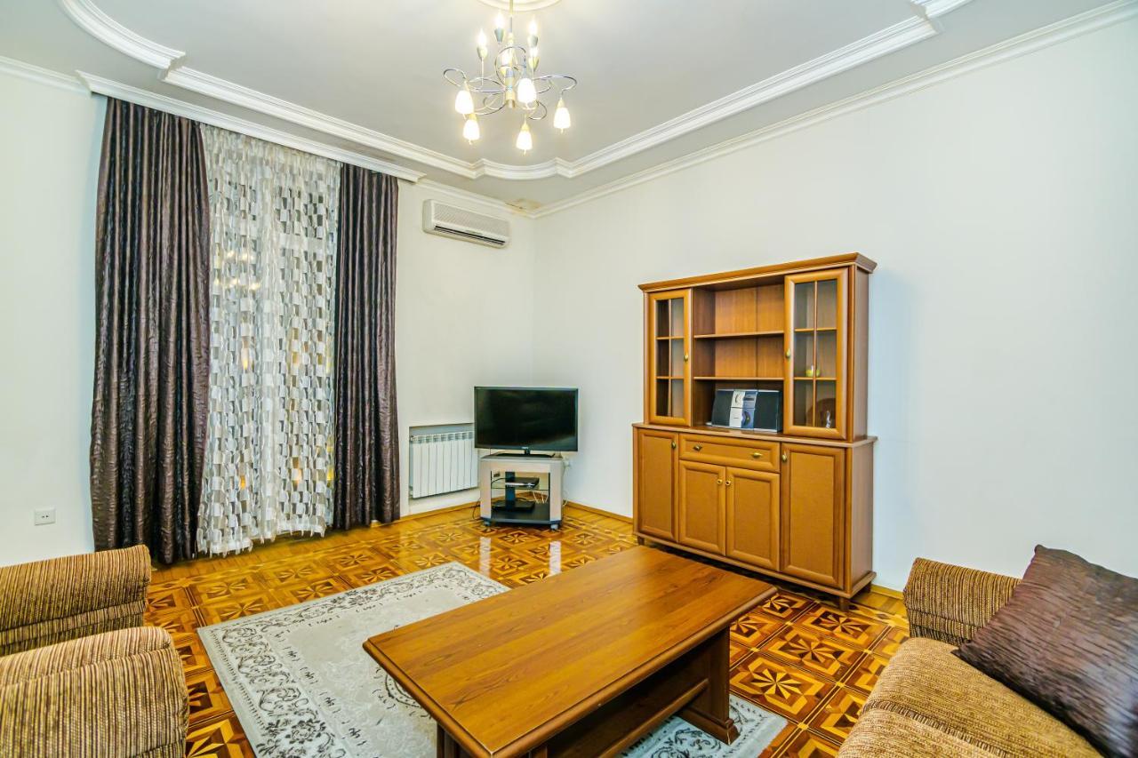 באקו Apartment Sweet מראה חיצוני תמונה